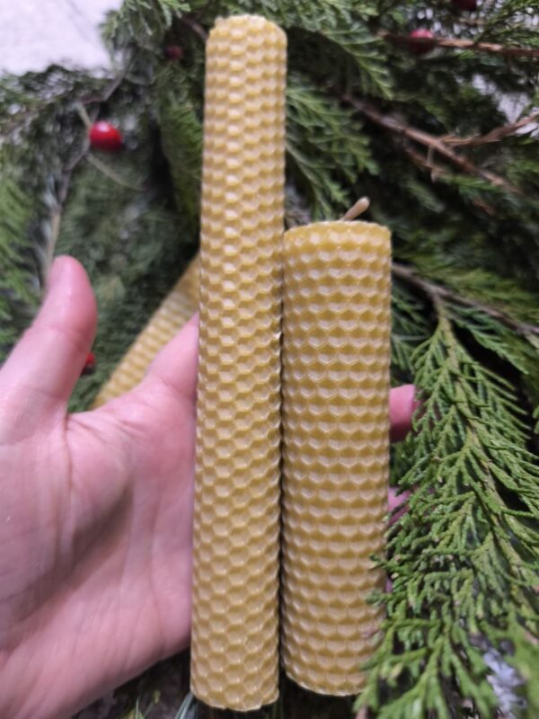 Свічка з вощини висока стандарт