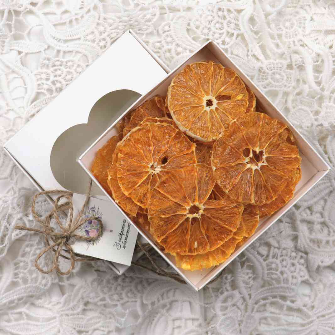 «Апельсинова посмішка» подарунковий набір сухофруктів