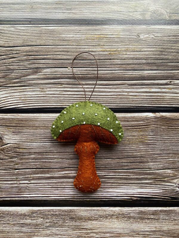 Іграшка-прикраса "Зелений гриб"