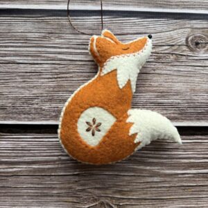 Іграшка-прикраса "Лисичка"