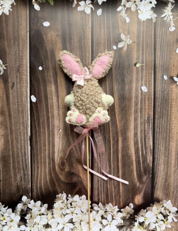 Іграшка-прикраса "Зайченя"